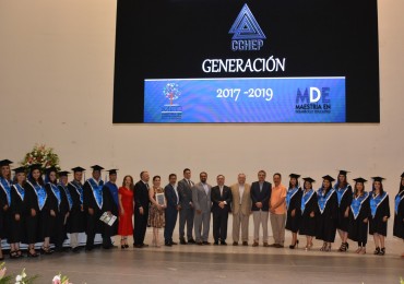 Ceremonia de graduación de los programas de Maestría en Competencias para la Docencia y Maestría en Desarrollo Educativo de la Generación 2017- 2019. Contamos con la distinguida presencia del Secretario de Educación y Deporte, Dr. Carlos González Herrera. ¡Felicidades a la nueva generación de egresadas y egresados!!